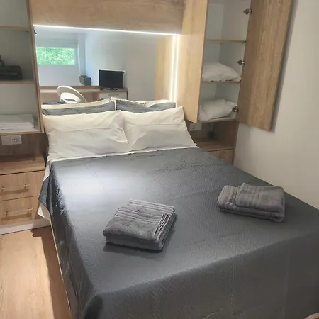 Electroom Lofts Apartment *